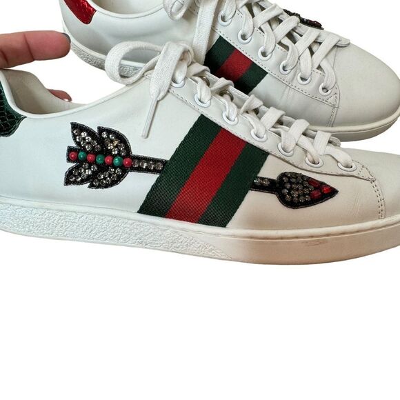 Gucci Women’s Ace Embroidered Arrow White Sneakers Size 37.5 - Picture 3 of 9